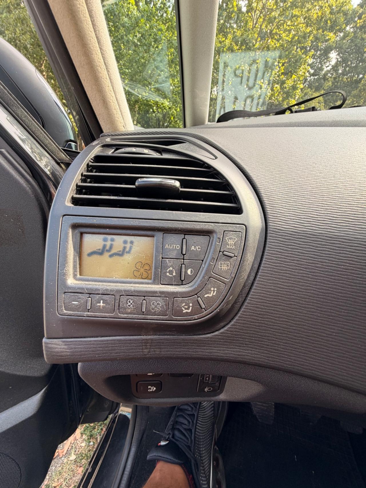 Citroen C4 Grand Picasso 1.6 HDi Exclusive Style *7POSTI*