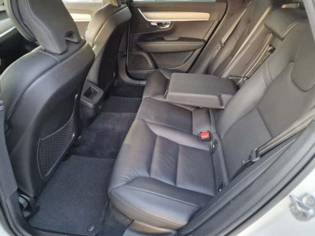 VOLVO V90 Cross Country B4 (d) AWD automatico Core IVA ESPOSTA