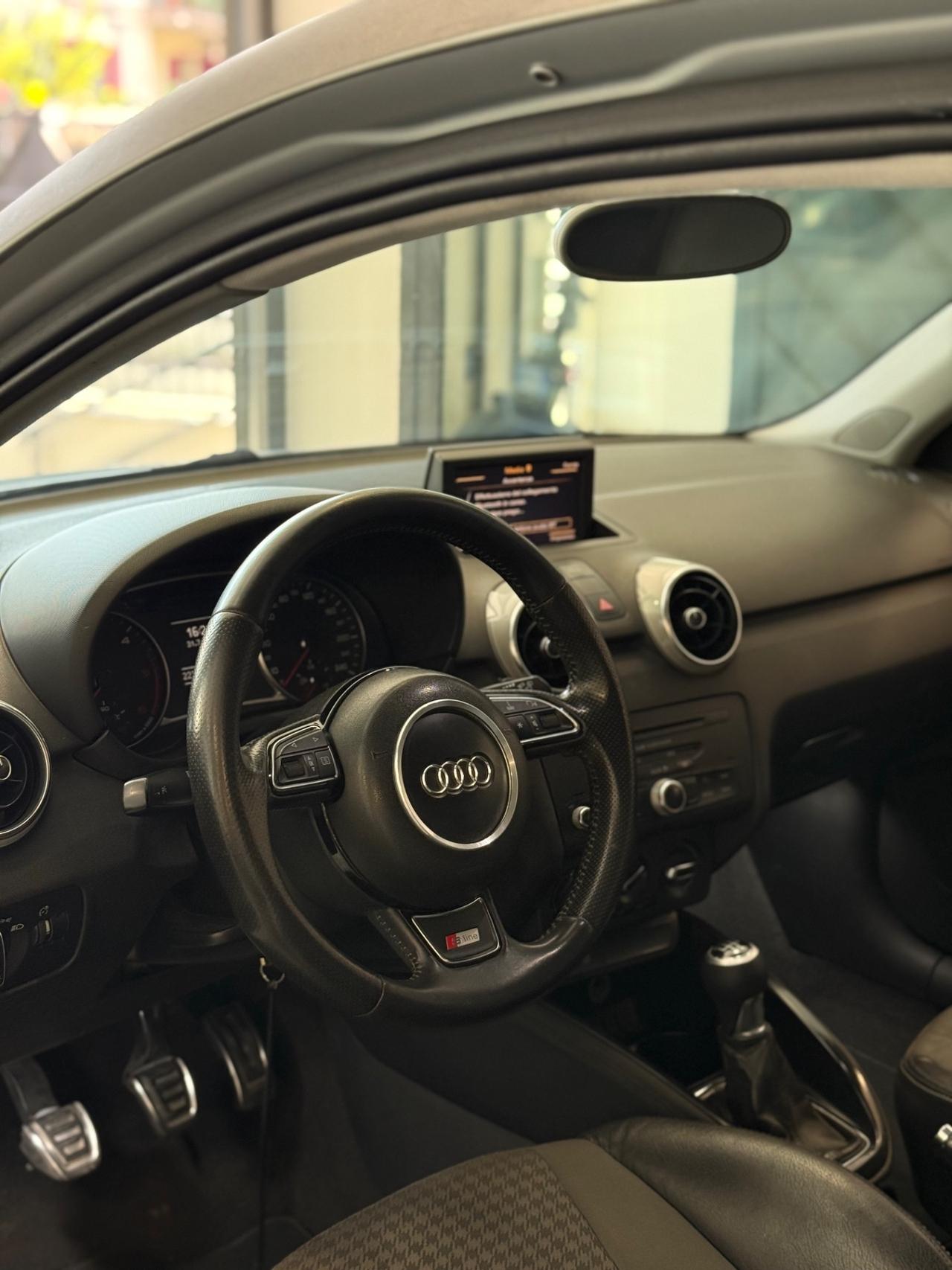 Audi A1 1.6 TDI 105 CV Ambition