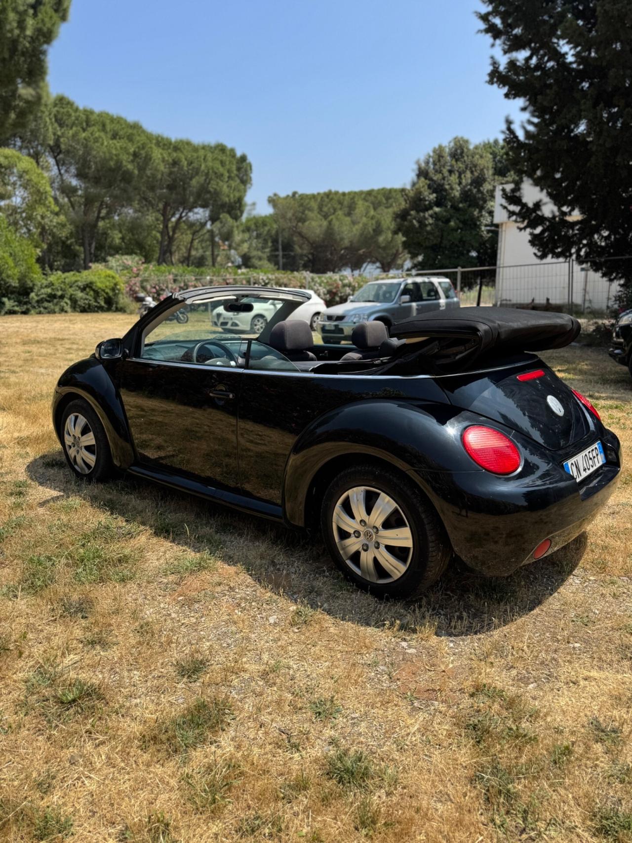 Volkswagen New Beetle 1.4 16V Cabrio