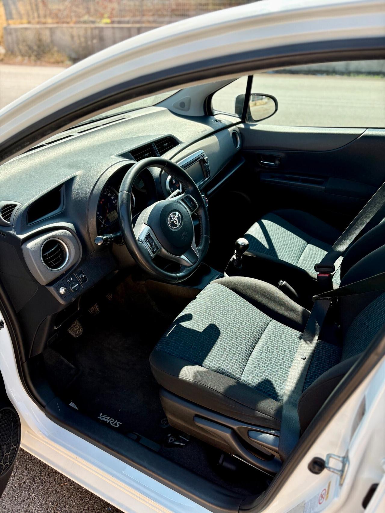 Toyota Yaris 1.4 D-4D 5 porte Lounge