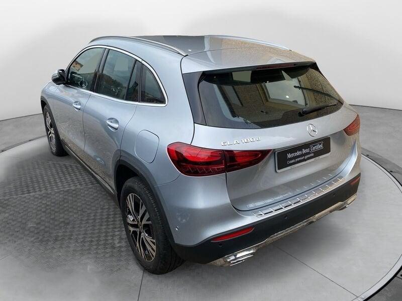 Mercedes-Benz GLA GLA-H247 2023 180 d Progressive Advanced auto