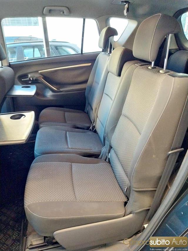 TOYOTA Verso 2.0 D Active 7 posti