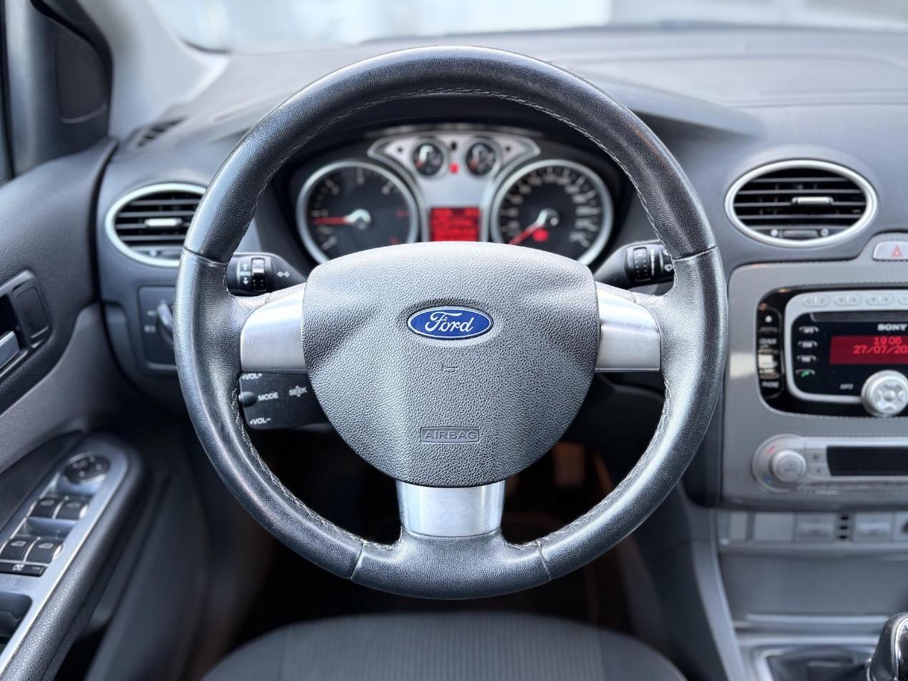 Ford Focus Style Wagon 1.6 Diesel 110CV E5 - 2010