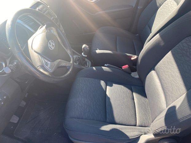 Hyundai iX20 1.4 CRDI 77 CV Light