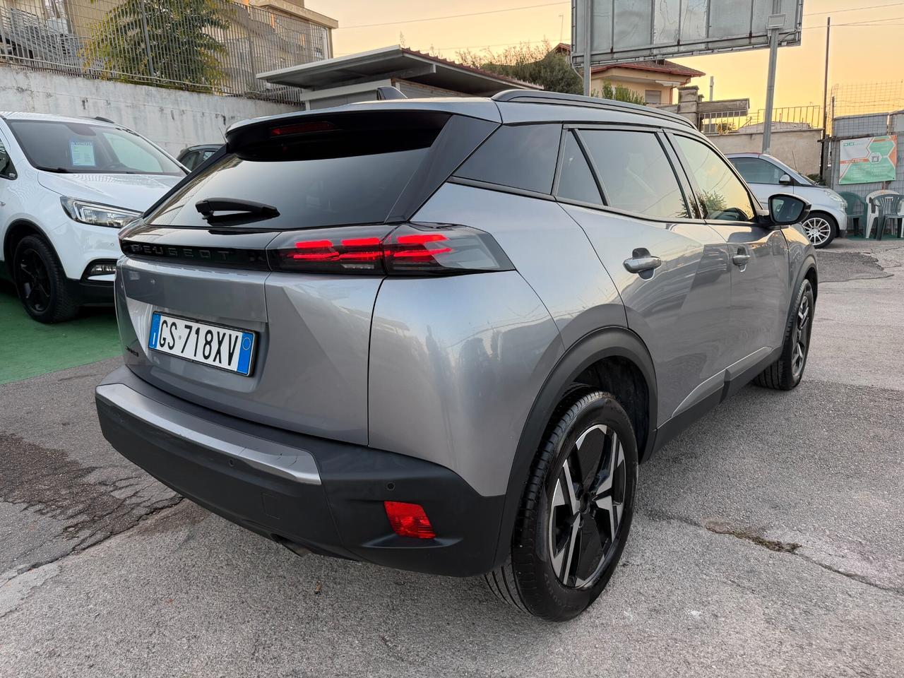 Peugeot 2008 PureTech 100 S&S Allure