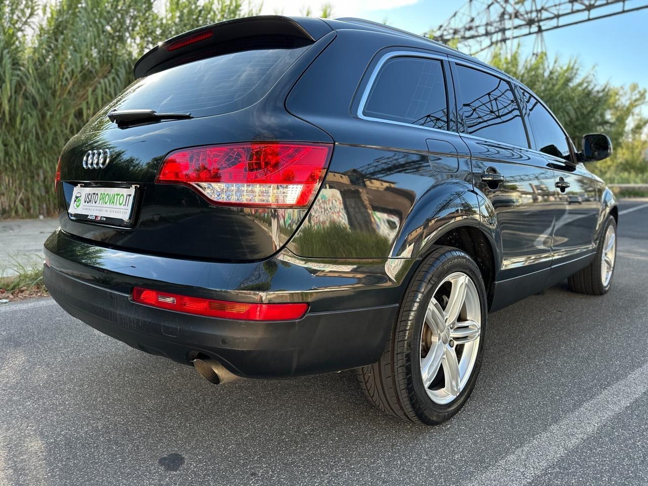 Audi Q7 3.0 V6 TDI 240cv QUATTRO 7 Posti