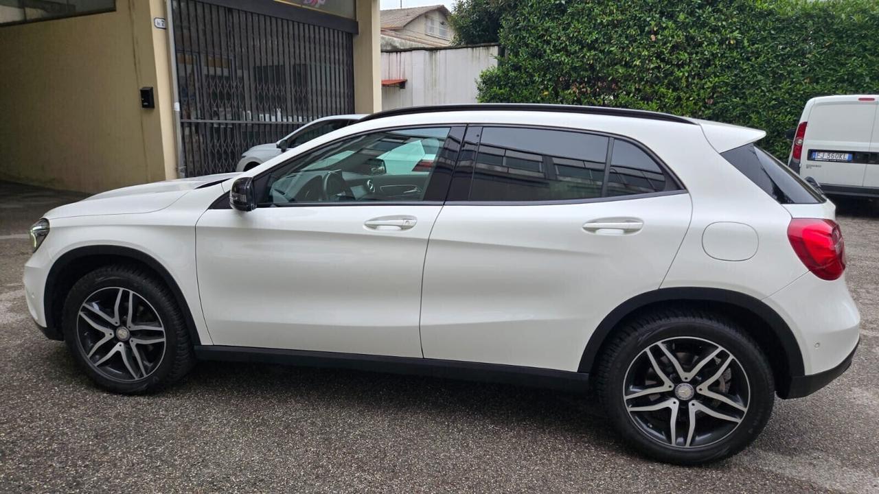 Mercedes-benz GLA 220 GLA 220 d Automatic Enduro A