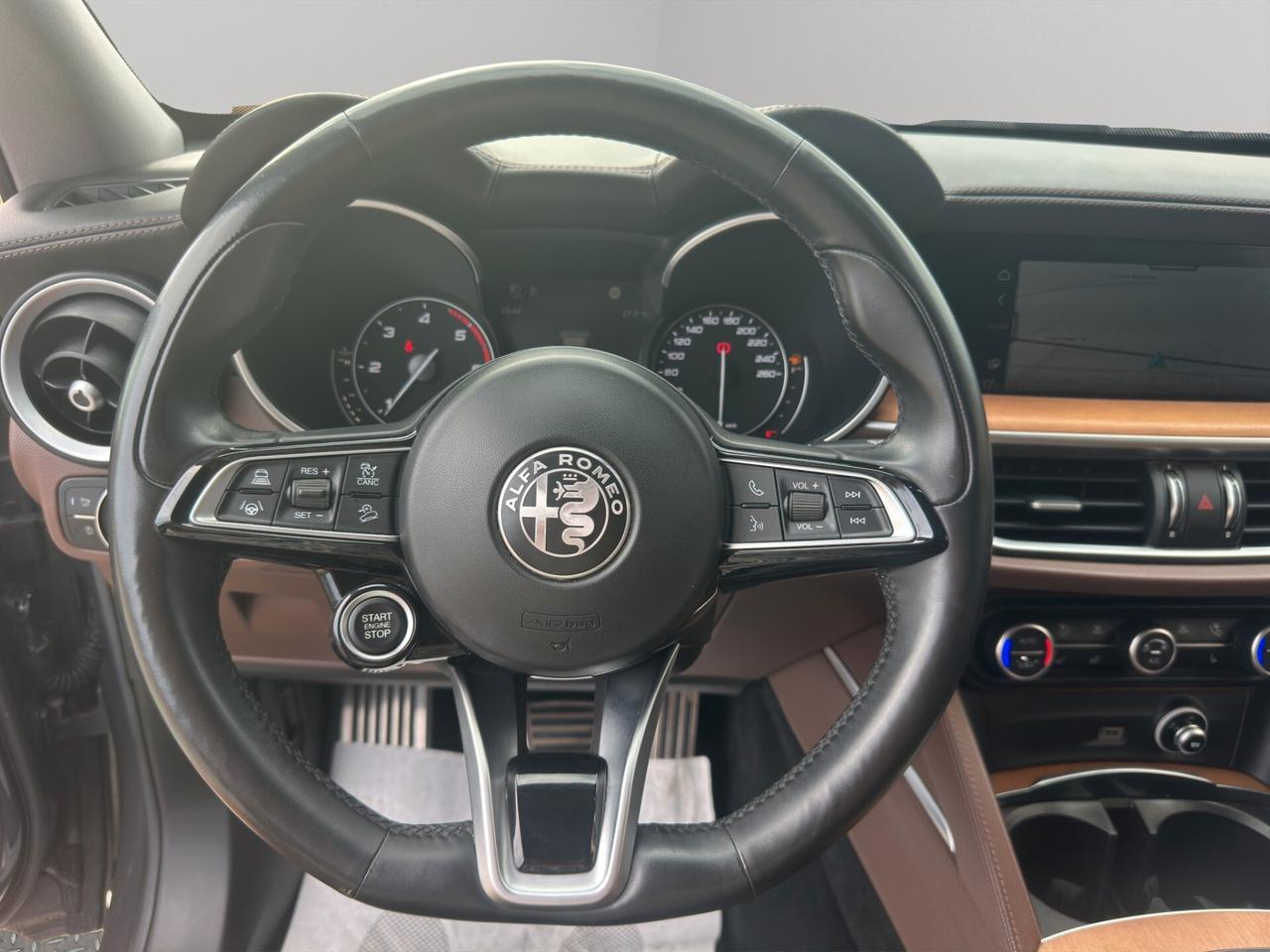 Alfa Romeo Stelvio 2.2 Turbodiesel 210 CV AT8 Q4 Veloce Tì