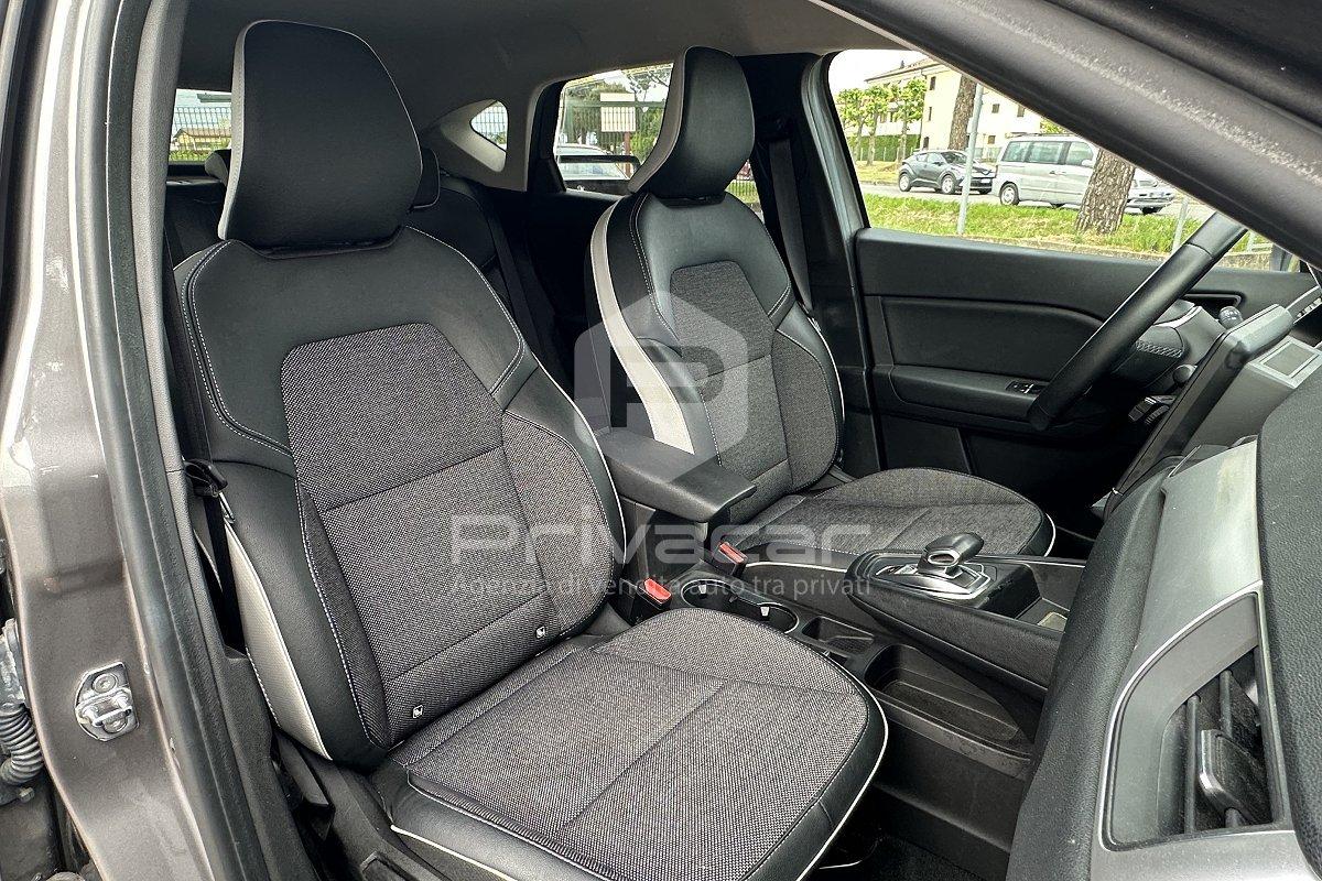 RENAULT Captur Plug-in Hybrid E-Tech 160 CV Intens