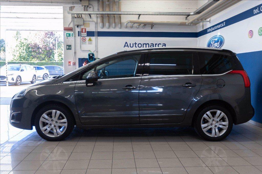 PEUGEOT 5008 1.6 bluehdi Active s&s 120cv 7p.ti del 2016