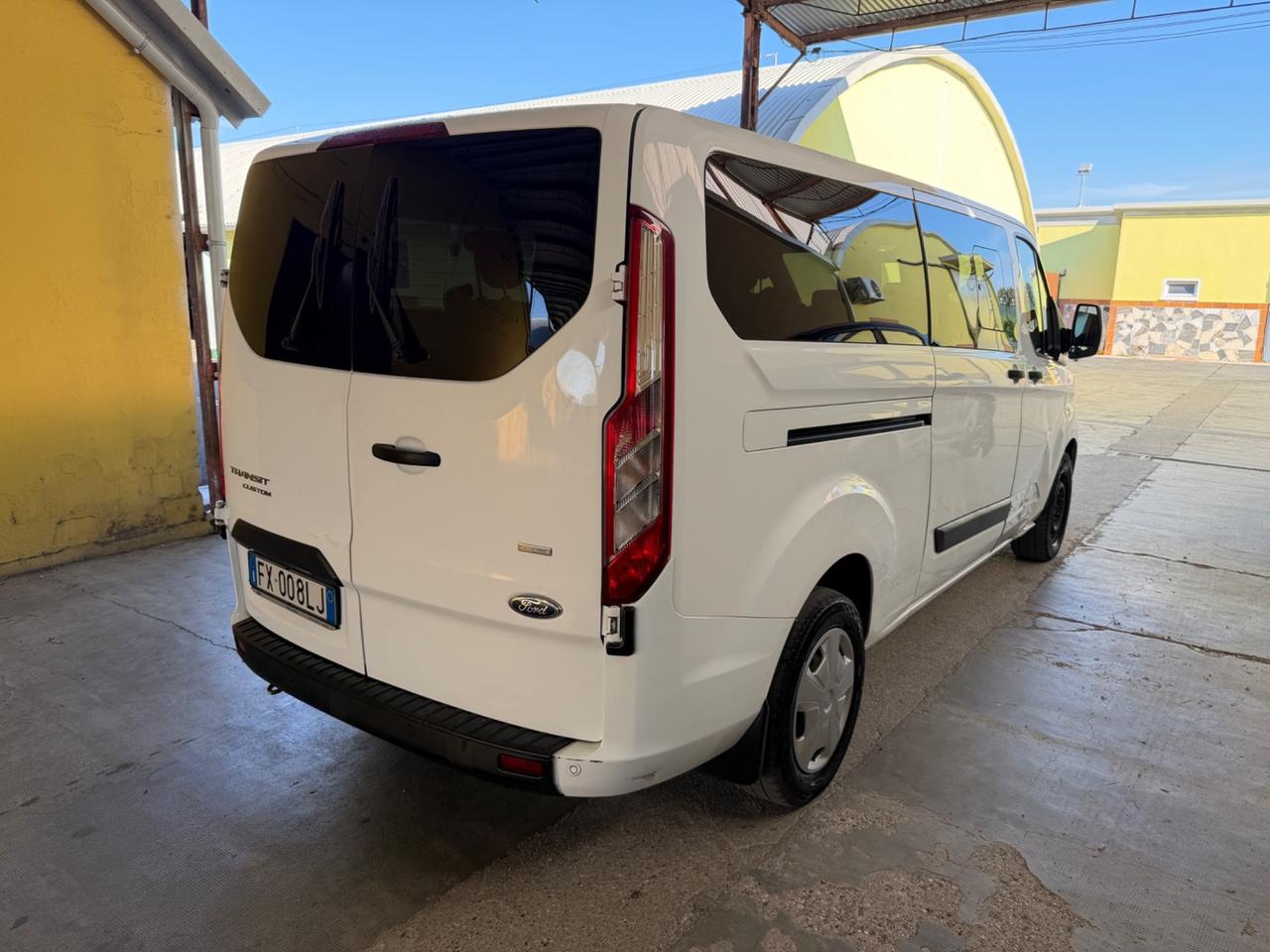 Ford Transit Custom 2.0 TDCi 130 9 posti - 2019
