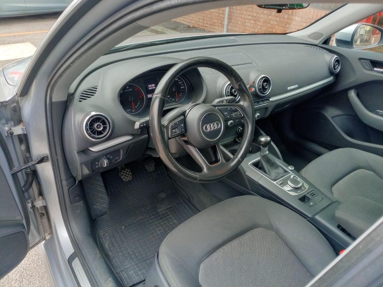 Audi A3 S Line 1.6 TDI #6643
