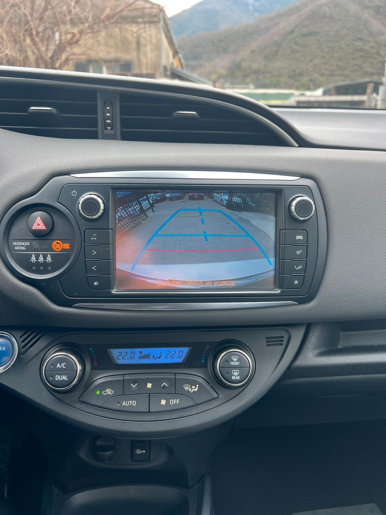 Toyota Yaris 1.5 Hybrid 5 porte Active