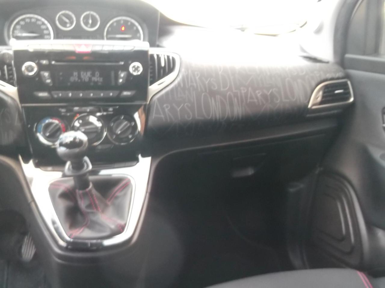 Lancia Ypsilon 1.0 Turbo Metano 2013 Neopat