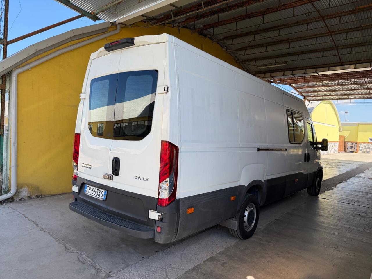 Iveco Daily Mixto Maxi Lungo 35-160 6Posti