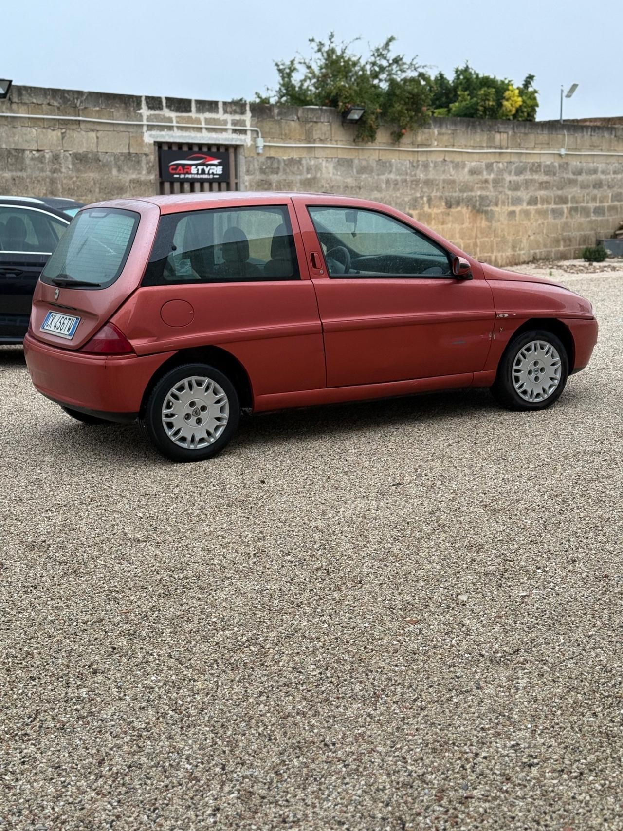 Lancia Y 1.2i cat LS