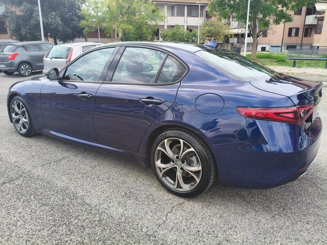 Alfa Romeo Giulia 2.2 Turbodiesel 180 CV Business Sport