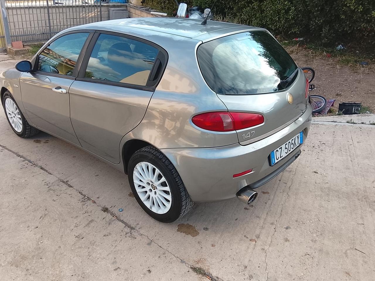 Alfa Romeo 147 1.9 JTD M-JET 16V 5 porte Exclusive 2006