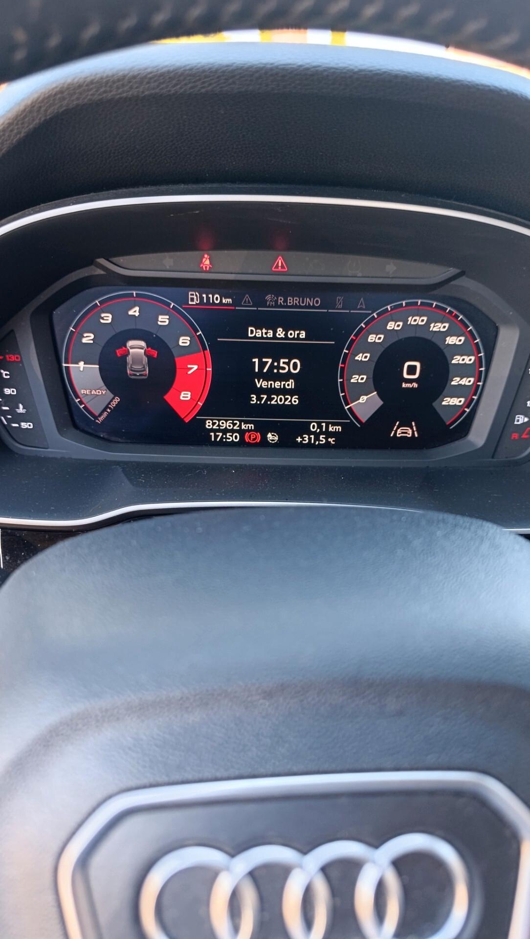 Audi Q3 35 TFSI Business Advanced