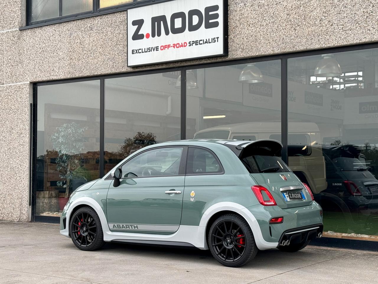 Abarth 695 1.4 Turbo T-Jet 180 CV 70° Anniversario