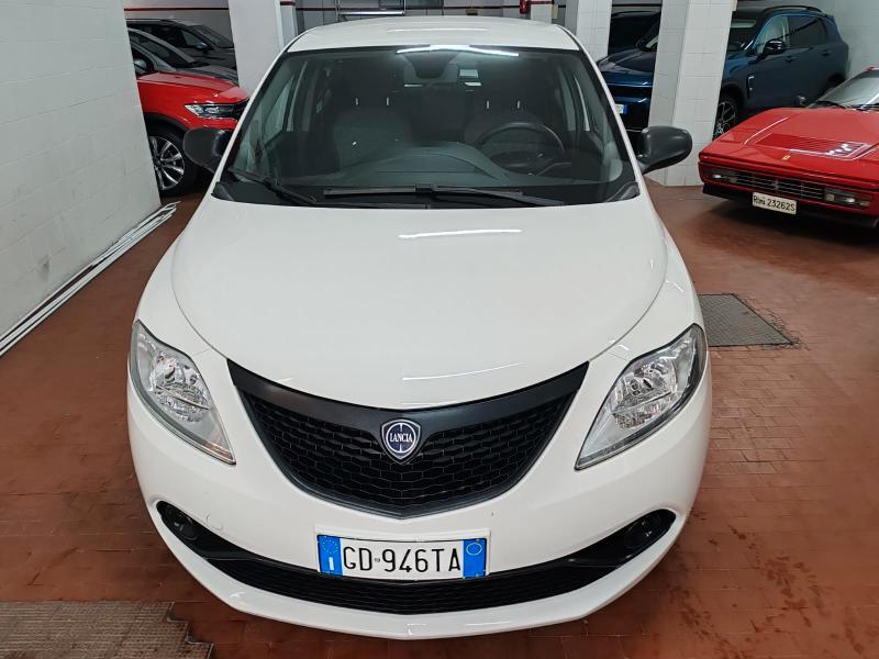 Lancia Ypsilon 5 Porte Ypsilon 1.0 hybrid Silver s&s 70cv