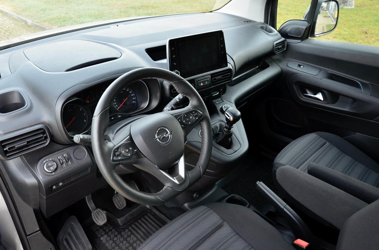 OPEL COMBO LIFE 1.5d 131cv, AUTO PARI AL NUOVO, UNICO UTILIZZATORE, PREZZO REALE