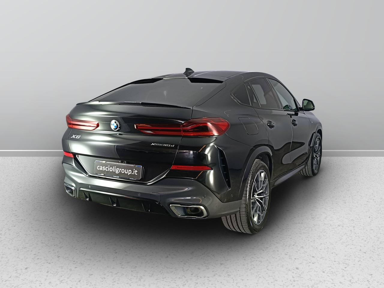 BMW X6 G06 - X6 xdrive30d mhev 48V Msport auto