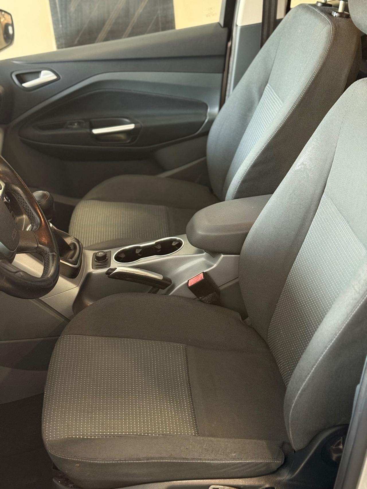 Ford C-Max 1.6 TDCi 95CV Titanium