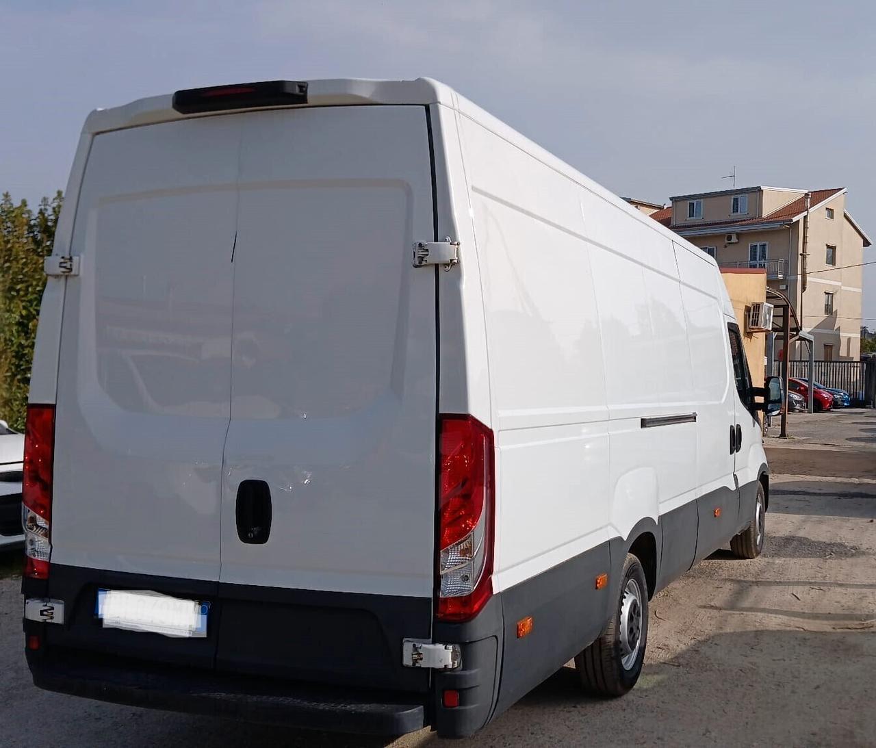 Iveco Dayli 2.3 MJT HI MATIC SILURO