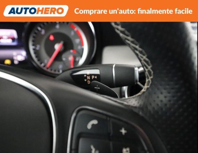 MERCEDES-BENZ GLA 200 d Automatic Sport