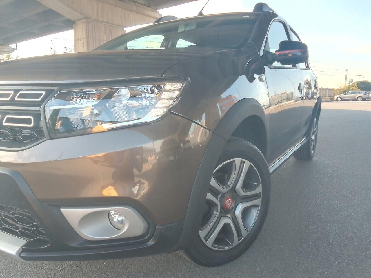 Dacia Sandero Stepway 0.9 TCe 90 CV Techroad OK NEO