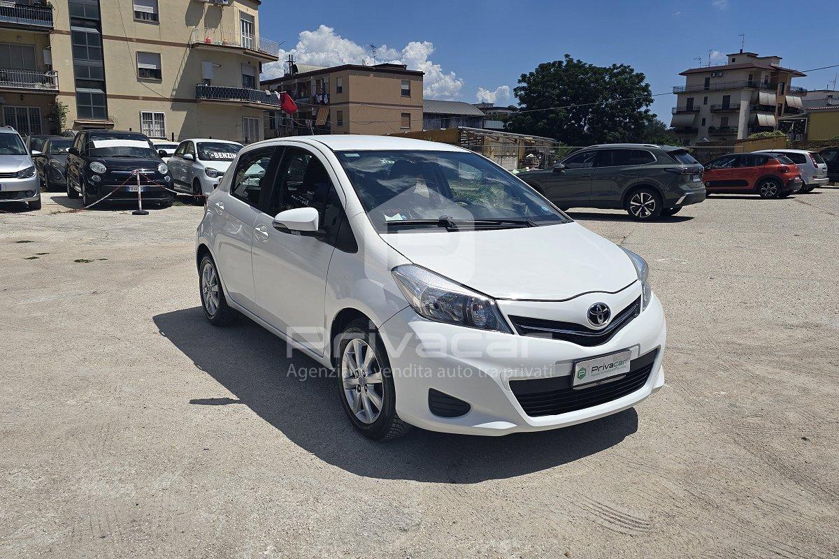 TOYOTA Yaris 1.0 5 porte