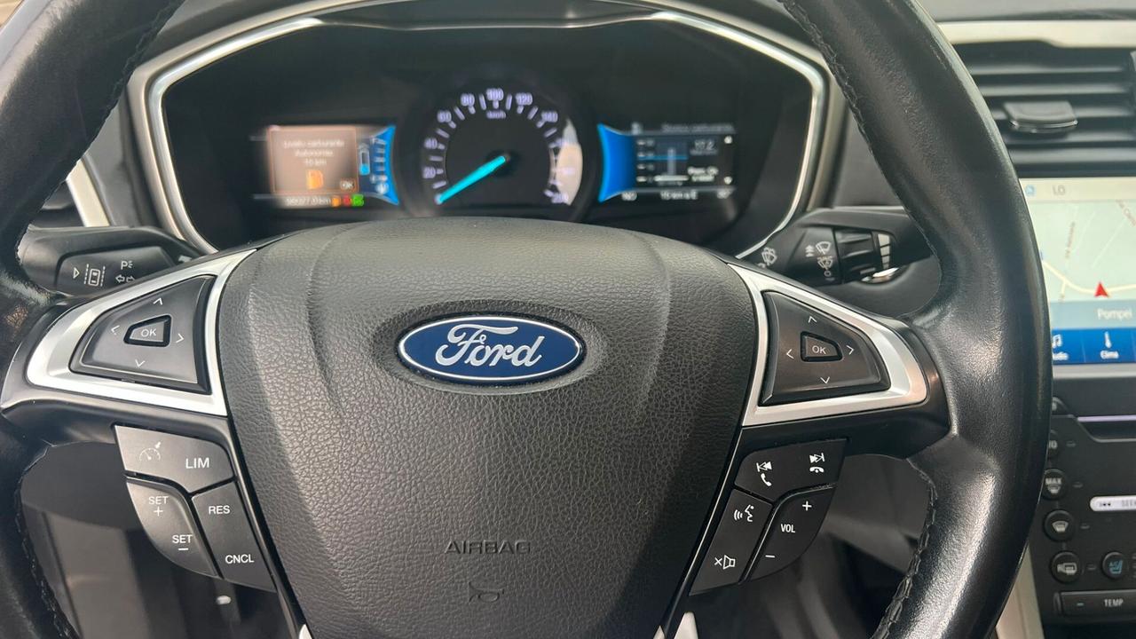 Ford Mondeo Full Hybrid 2.0 187 CV eCVT 4 porte Vignale