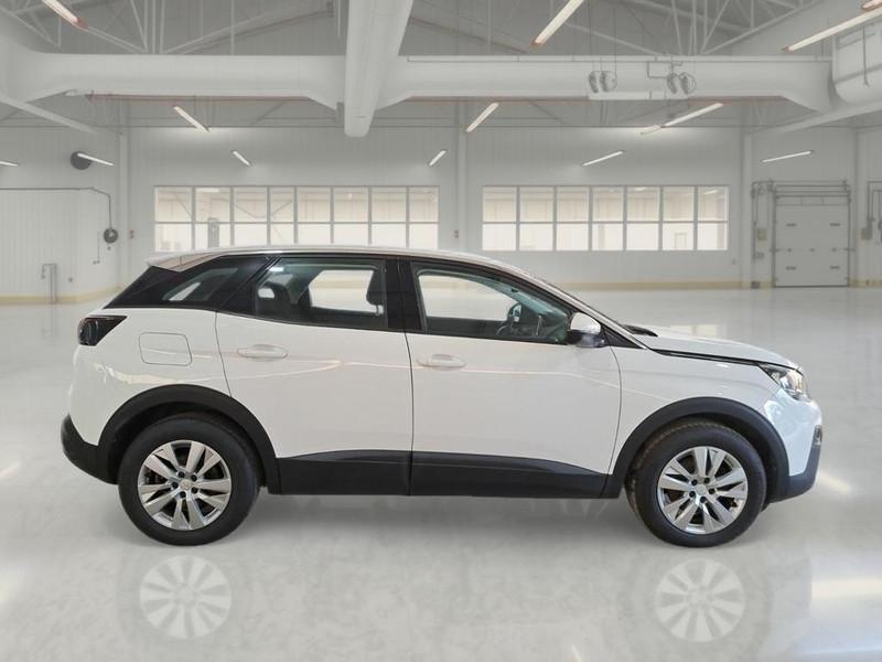 PEUGEOT 3008 BlueHDI 130 S/S Business