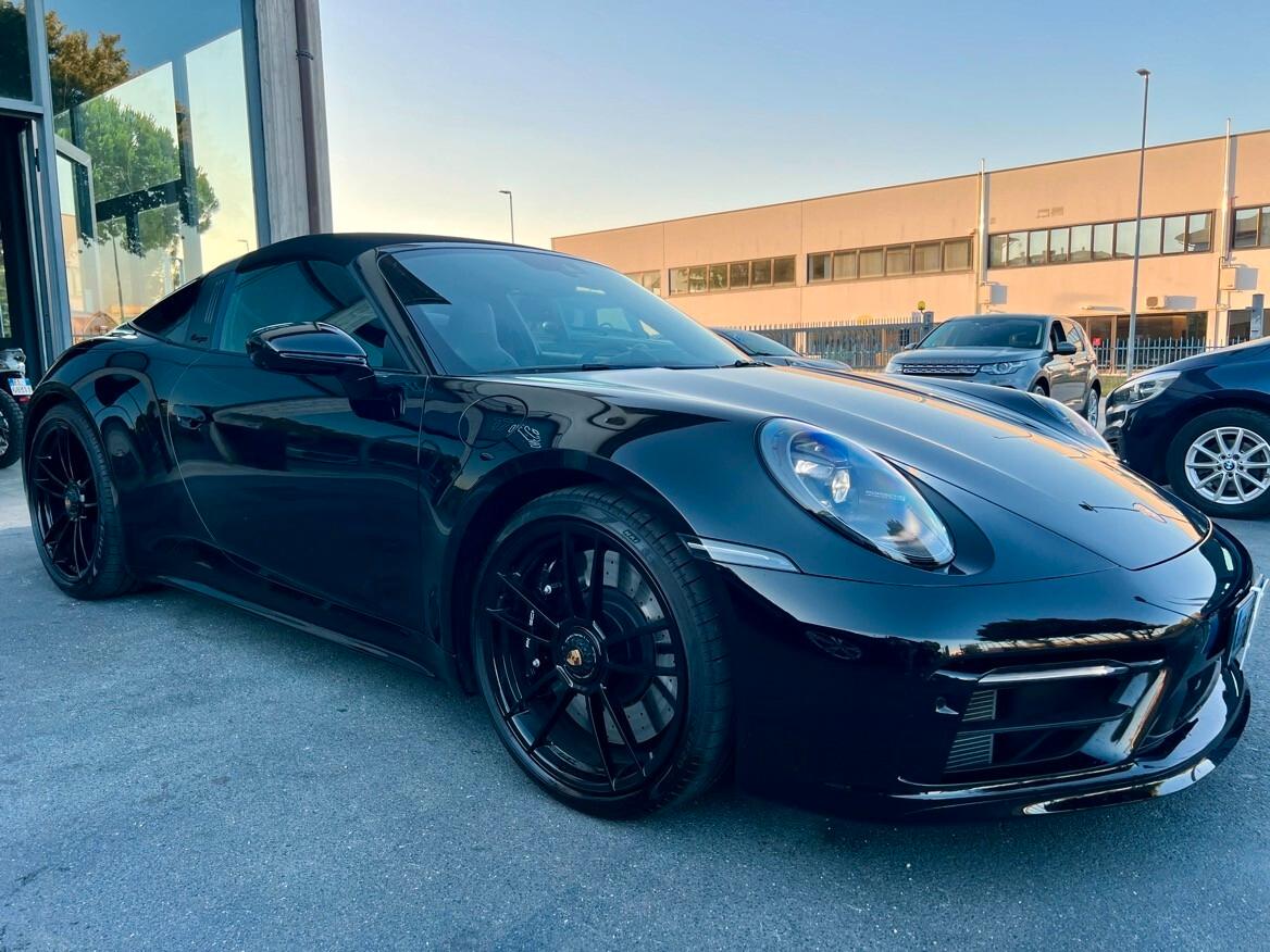 Porsche 911 Targa 4 GTS FULL iva esposta