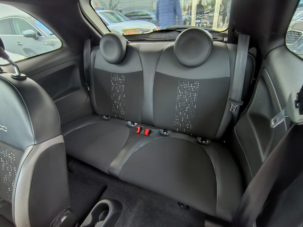 Fiat 500 1.0 Hybrid Connect 2021