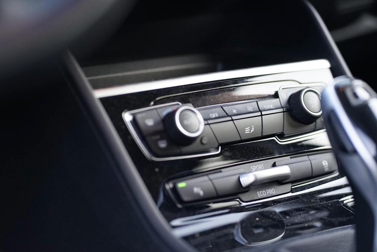 BMW 216 216d Active Tourer Luxury
