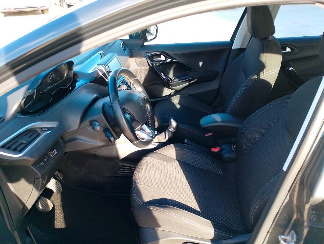 Peugeot 208 1.2 puretech Active 82cv 5p
