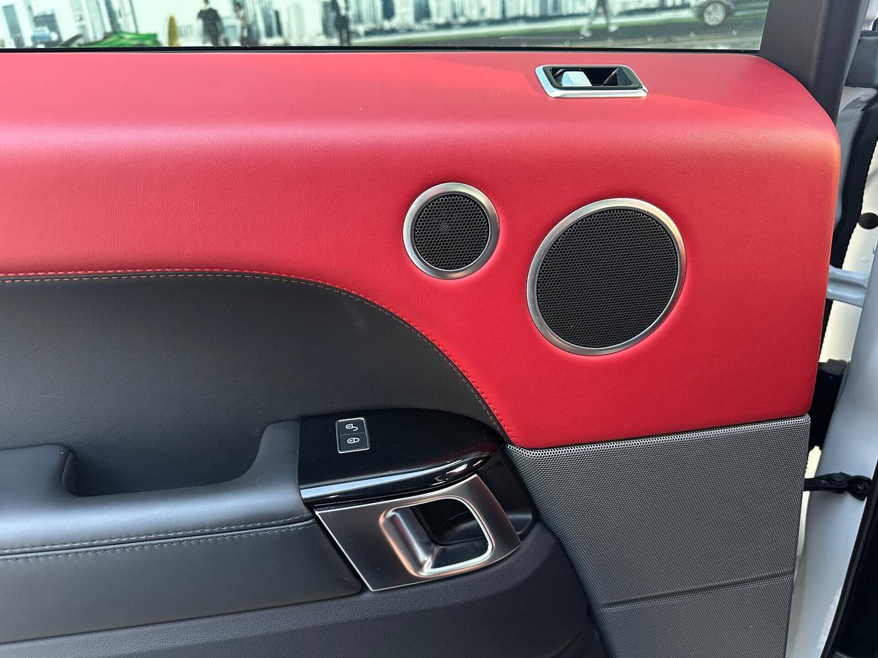 Land Rover Range Rover Sport 3.0 TDV6 HSE