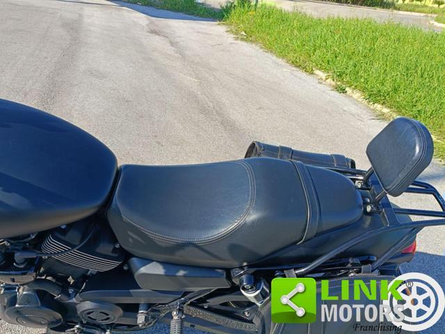 HARLEY-DAVIDSON Street 750 S