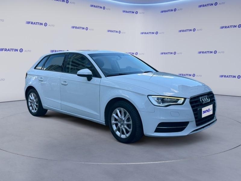 AUDI A3 SPB 1.6 TDI CLEAN DIESEL S TRO