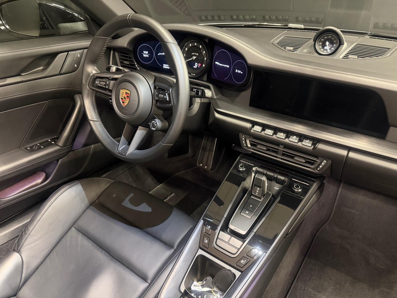 Porsche 911 Targa 3.0 4 GTS auto