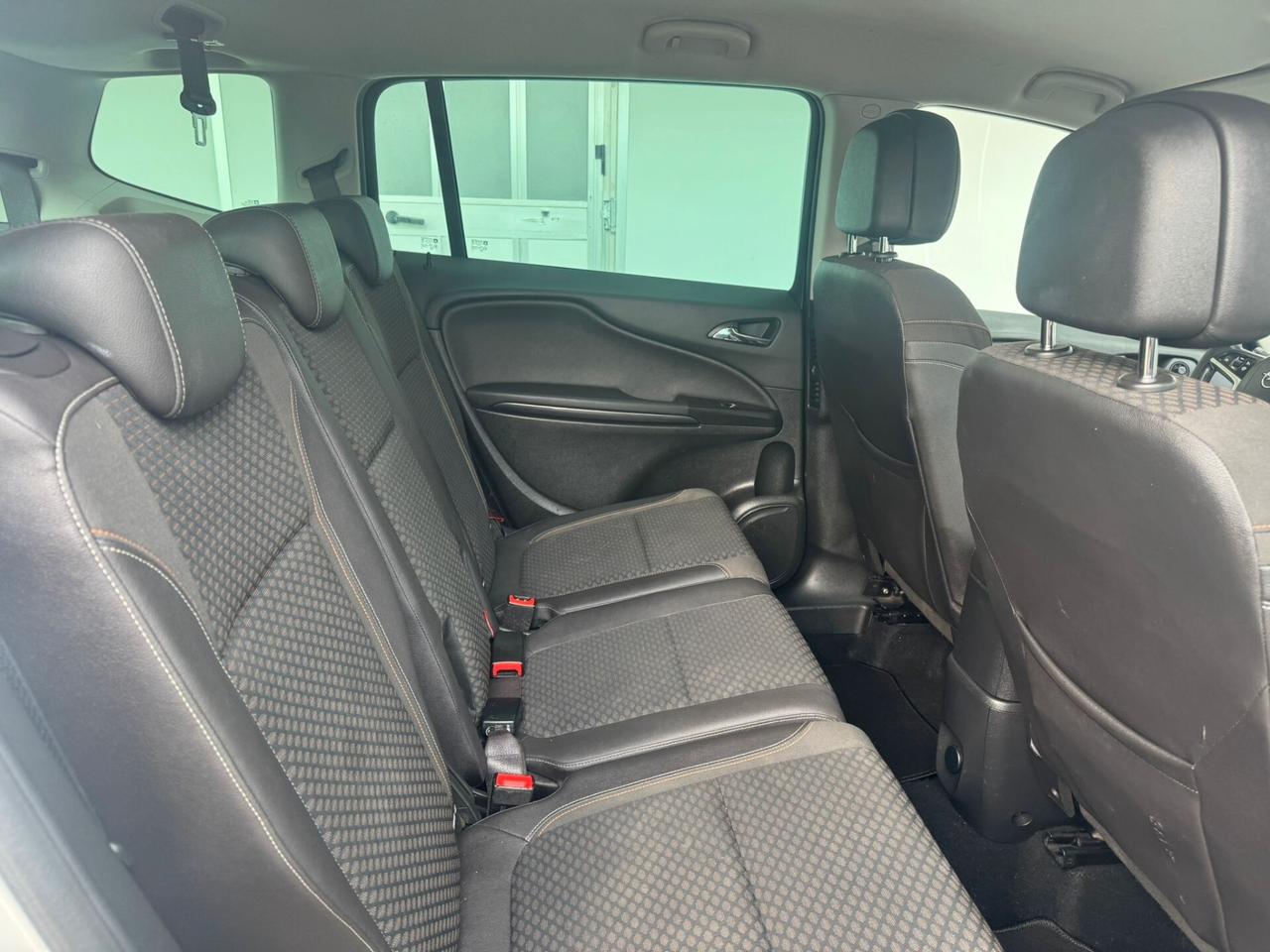 Opel Zafira Tourer 1.4 Turbo 140CV GPL Cosmo