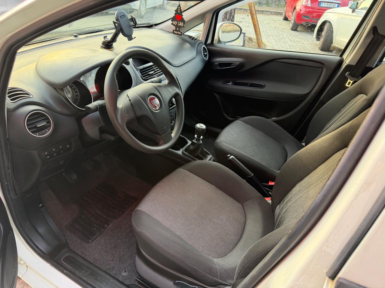 Fiat Punto 1.2 Benzina 2016 Euro6 - NEOPATENTATI