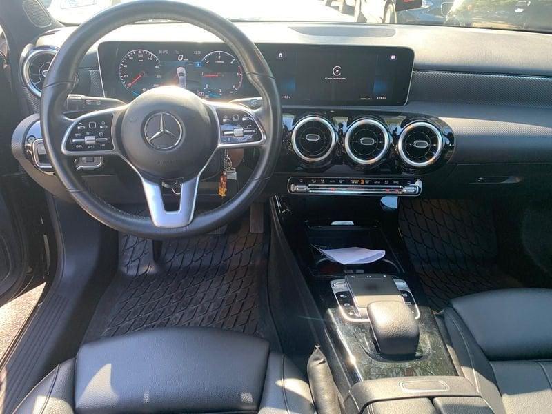 Mercedes-Benz Classe A A 180 d Automatic Sport