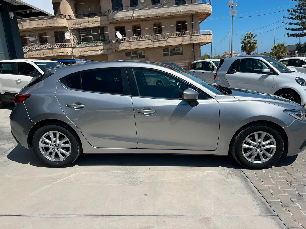 Mazda 3 Mazda3 1.5 Skyactiv-D Exceed