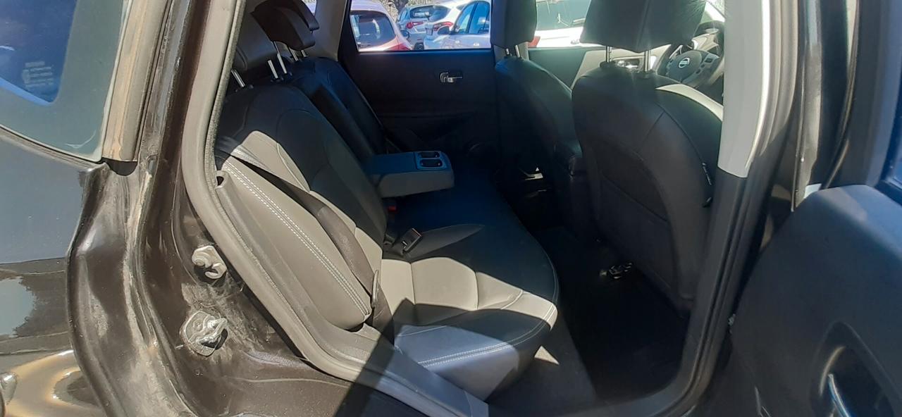 Nissan Qashqai 2008 - 2.0 dCi 4WD Lb automobili