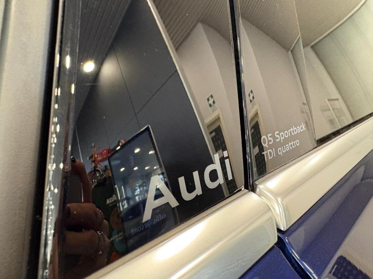 Audi Q5 Sportback 2.0 tdi mhev+ Bus.Advanced quattro 204cv s-tronic