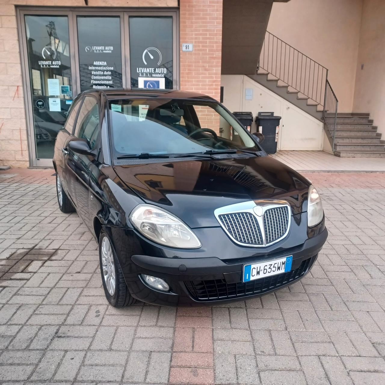 ECONOMICA 1.3 MJTD LANCIA YPSILON PER NEOPATENTTI